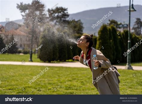 3657 Woman Spitting Images Stock Photos And Vectors Shutterstock