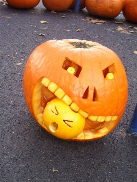 Unique Halloween Pumpkin Carving Designs With Double
