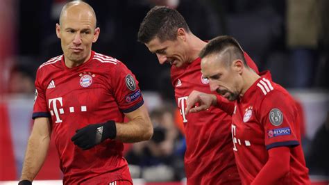 Fc Bayern Robbery Und Lewandowski Retten Niko Kovac Beim 51 In Der