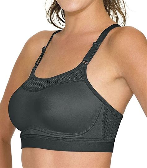The 7 Best Sports Bras Out There, According to Real Women ...