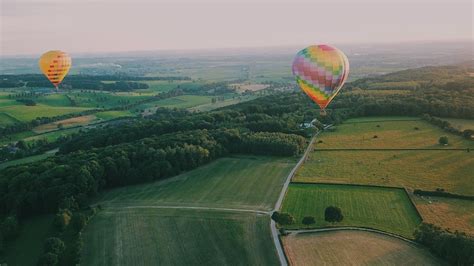 See The Quebec Fall Foliage From The Sky In These Hot Air Balloon Tours