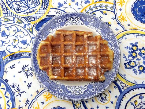 a super lekker authentic traditional belgian waffle recipe and a day trip to bruges