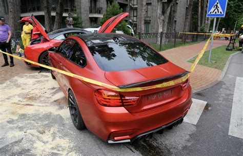 In 2012 a lighter, slightly more powerful variant, the california 30 was. BMW M4 Crashes into Ferrari California in Lithuania - GTspirit