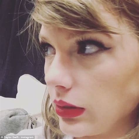Taylor Swift Looks Panicked During Fire Alarm Warning Before Texas Show