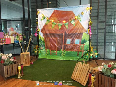Ask for free upgrade when booking. Hari Raya Decoration Props - IzsyPizsy