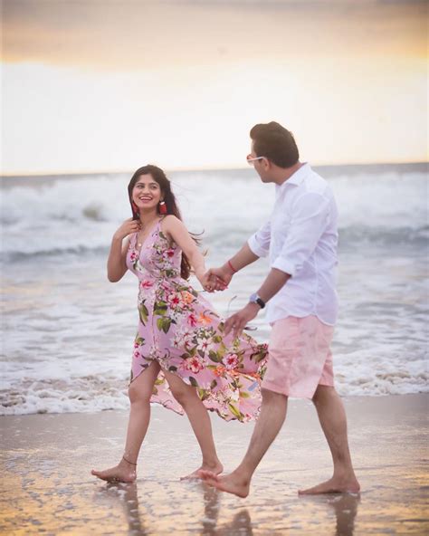 sweet honeymoon couple photos to take your dose of inspiration from