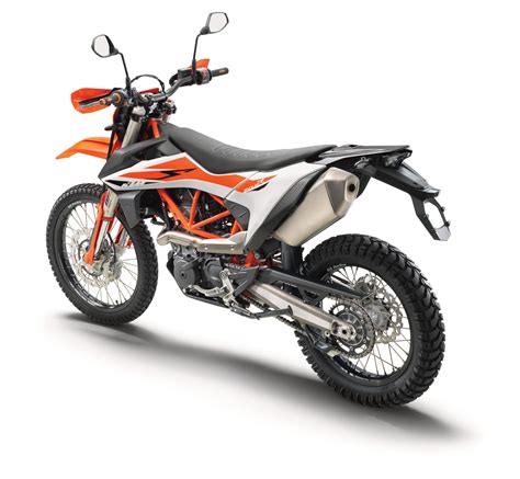 Only wish the baffles were removable for tuning and noise level adjustability. 2019 KTM 690 Enduro R Guide • Total Motorcycle