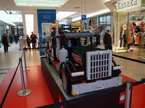 Technic Delicatessen Scaled Up Lego Bricks