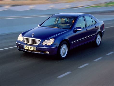 Mercedes Benz C Class W203 Photos Photogallery With 54 Pics