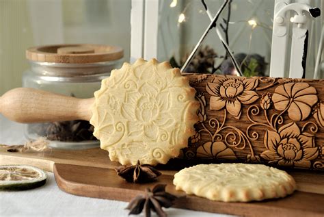 Flowers Embossed Rolling Pin Engraved Rolling Pin Cookies Etsy In