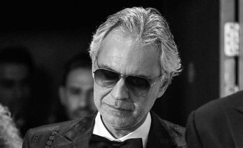 Andrea bocelli, as born in lajatico, italy, in 1958, is one of the greatest singing talents in the world today. Andrea Bocelli, l'addio al cane Pallina: ancora disperso