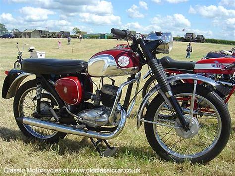 Classic British motorcycles - info & photographs