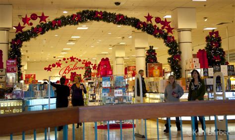 Woodie's are classified as an essential retailer and will remain open. Woodbridge Mall Christmas Decoration photos.