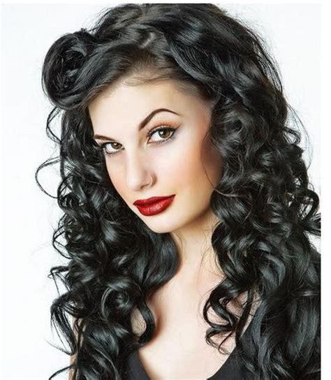 We are sure you will save many pictures for later and get inspiration to achieve the look you have always wanted to! Hairstyles for Long Curly Hair