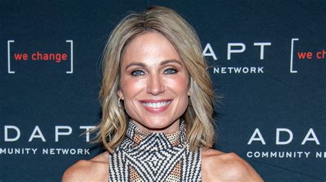 Gma S Amy Robach Shows Off Her Ultra Toned Legs In Mini Skirt Hello
