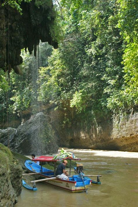 Green Canyon Pangandaran National Park Near Ciamis Western Java