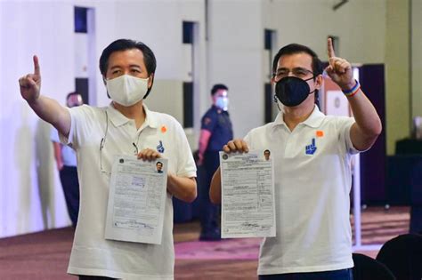 Isko Moreno And Doc Willie Ong File Certificates Of Candidacy