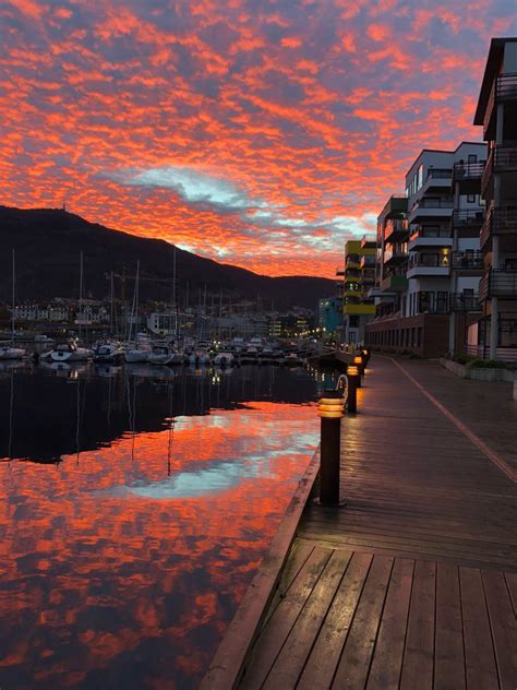 Beautifull Morning In Bergen Norway Rpics