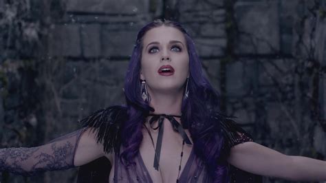 Katy Perry Wide Awake Music Video Released The Hollywood Gossip