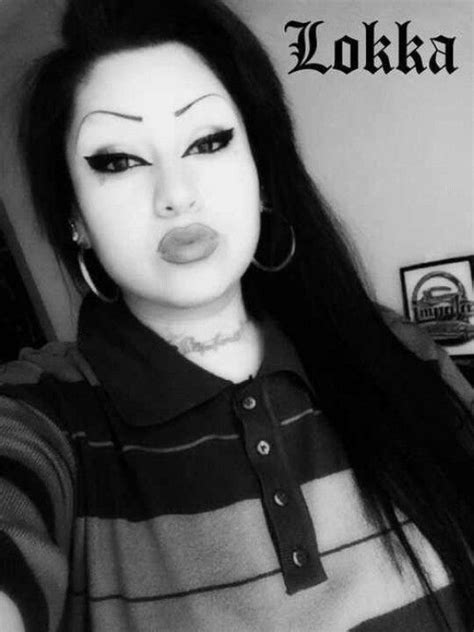 this is how i used to do i miss it she s beautiful chola style chola girl gangsta girl style