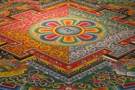 Tibetan Monks Create Wildly Intricate Sand Painting Before Washing It All Away Completely