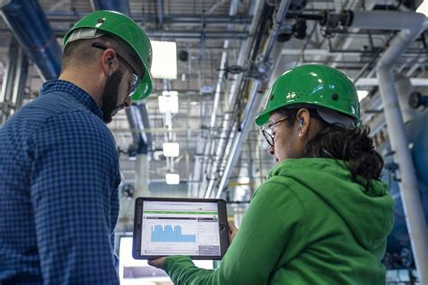 Schneider Electric Launches First Smart Factory In The Us Demonstrating