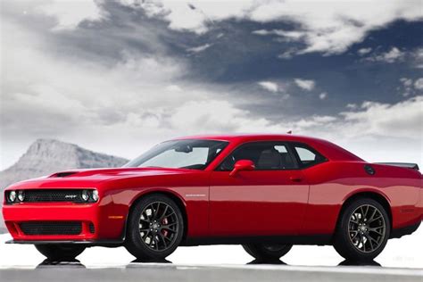 We have an extensive collection of amazing background images carefully chosen by our. Dodge Challenger Srt Hellcat Wallpapers ·① WallpaperTag