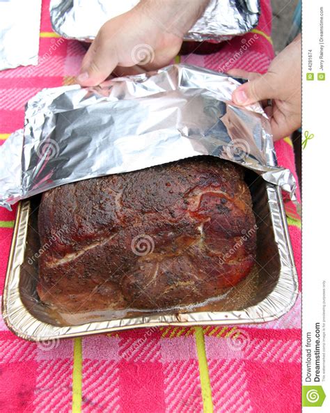 Let rest about 10 minutes. Pork Tenderloin Wrapped On Tin Foil In Oven : The Best Baked Garlic Pork Tenderloin Recipe Ever ...