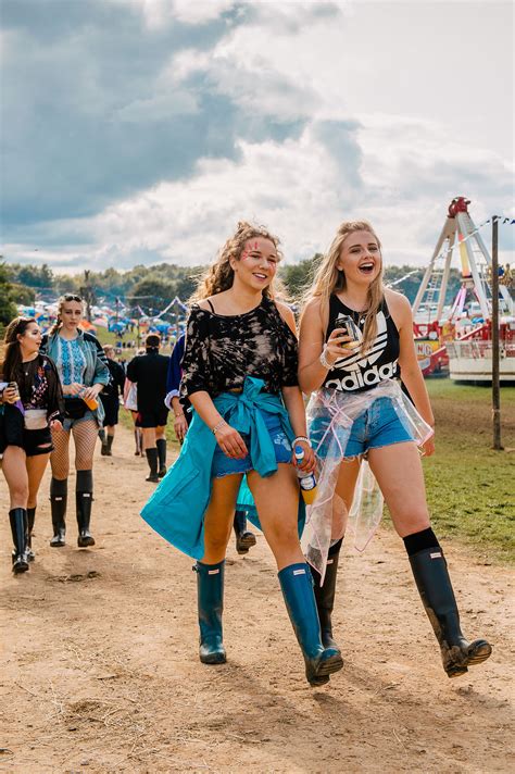 leeds festival gallery camping