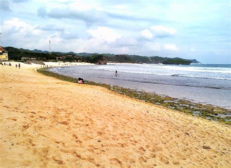 Pantai Krakal Gunung Kidul Yogyakarta Tempat Yang Pas Untuk Bersantai