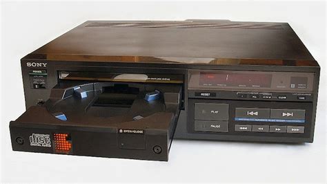 Sony Cdp 101 The Worlds First Cd Player