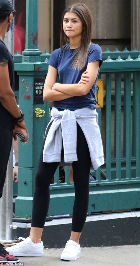 Zendaya Steps Out In Leggings And T Shirt For Solo Stroll