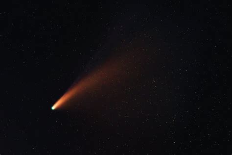 21 Interesting Comet Facts As Large As Towns