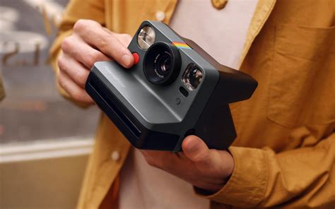 The Rise Fall And Revival Of Polaroid The Instant Photography Icon