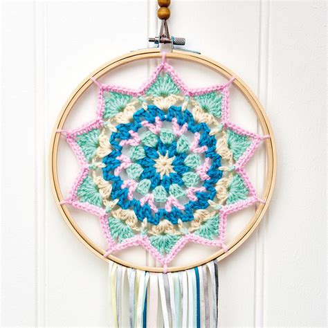 Mandala Dreamcatcher Top Crochet Patterns