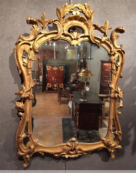 Miroir en bois doré vers 1750 - XVIIIe siècle - N.42395