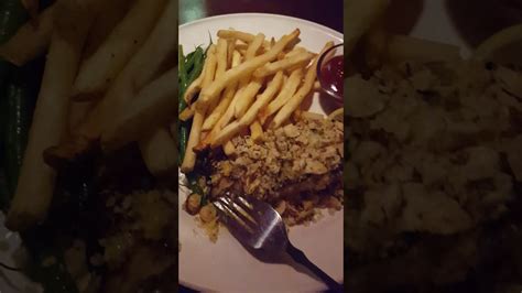 Some of the popular local menu items include scallion pancakes, hummus appetizers, jumbo shrimp cocktail, lobster bisque and ahi tuna tartare. Bahama Breeze Food - International Drive - Orlando Florida ...