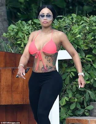 Blac Chyna Shows Off Her Slim Figure And Flaunts Underboob As She