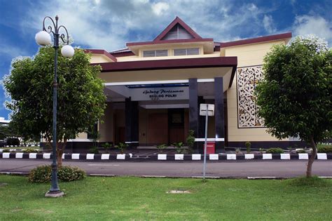 Dikabarkan lokasi penembakan itu terjadi lantai dua gedung bareskrim polri. Gg Pertemuan Ssarpras Polri: HOME