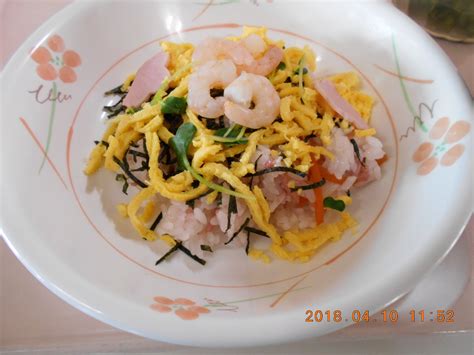 その辺の設定はシリーズに入ってる「小ネタ集」で すばらしい うぽつ よく曲がってますねぇ 幼い頃からやっていた文通に、改めて向き合う意思表示っ. ちらし寿司と筍ご飯