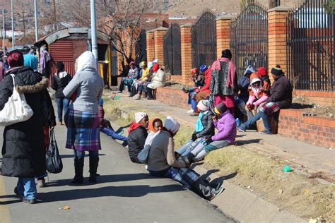 Basotho Ba 500 Ba Felloa Ke Mosebetsi Leihlo La Basotho News