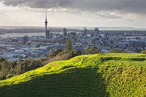 Auckland Volcano Tours Fully Guided Half Day And Full Day Tours