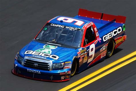 19 driven by austin cindric and the no. 2011 Camping World Trucks Series Paint Schemes - Team #9 ...