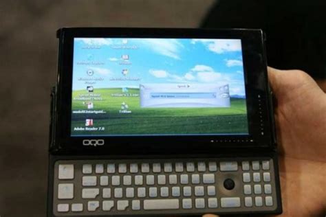 Oqo 02 Ultra Mobile Pc The Worlds Smallest Windows Vista Capable
