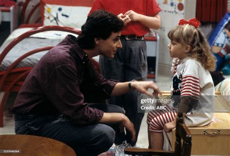 Bob Saget Jodie Sweetin Appearing In The Abc Tv Series Full House