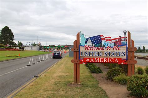 Usa Welcome Sign Into Washington State Peace Arch State Flickr