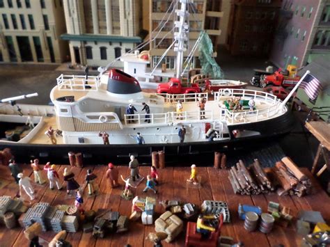 124 Ft Ho Scale Tramp Steamer Freighter Atlantic Waterline Hull