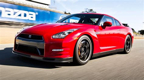 2014 Nissan Gt R Track Pack Hot Lap 2013 Best Drivers Car Contender