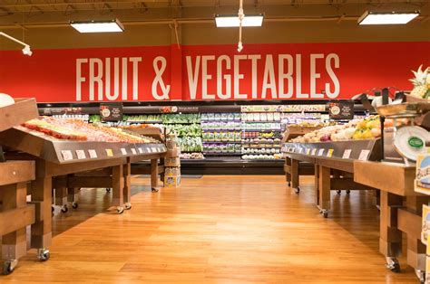 Winn-Dixie debuts latest store remodels | Supermarket News
