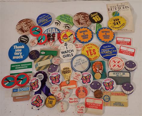 Vintage Pinbacks And Misc Auction